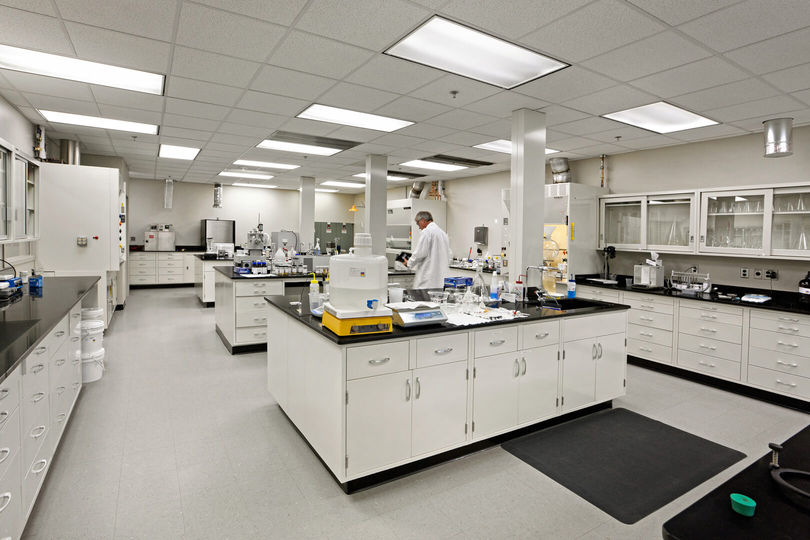 Evonik Industries